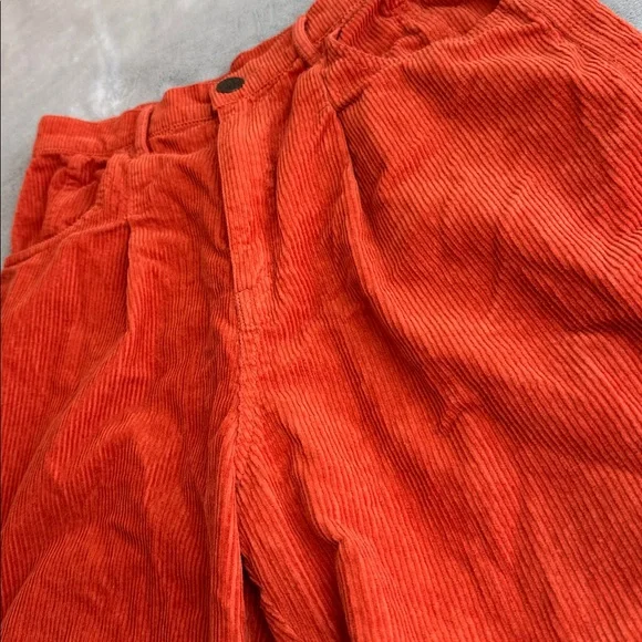 Lucy & Yak Bonnie Organic Corduroy Shorts Orange Size W29-W30 - Picture 6 of 15
